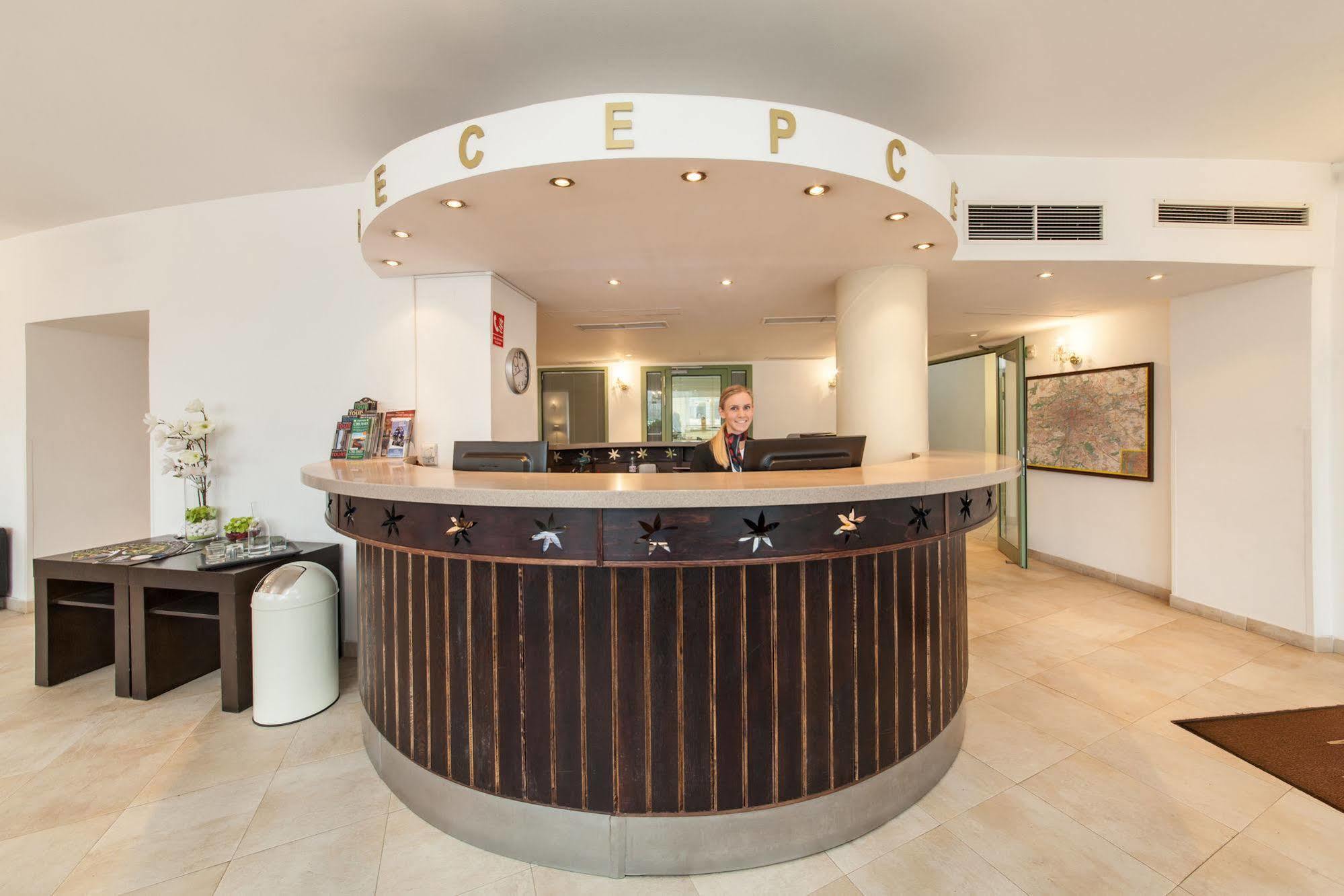 Vitkov Hotell Prag